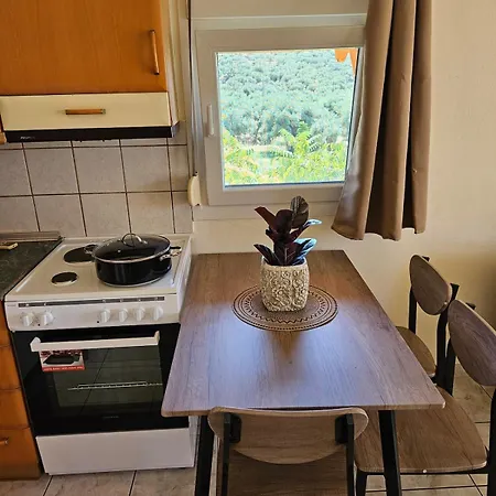 Apartmán Magafinis *