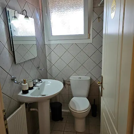 Magafinis Apartmán *